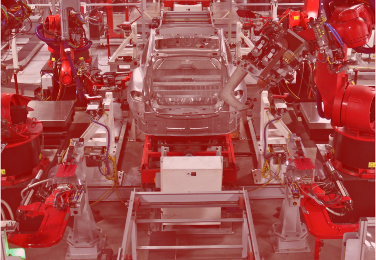 Red Mirror – en workshop i teknologi, framtid och det klasslösa samhället